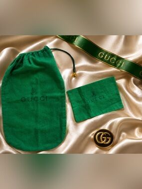 Vintage Gucci Emerald Green 2-Piece Protective Bag Bundle